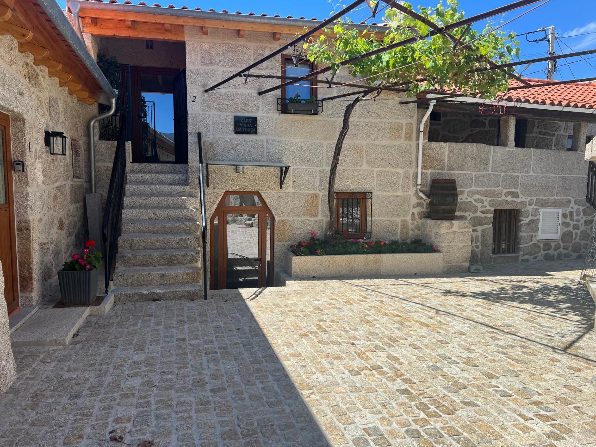 Eido De Bairros - Casa Vinha Da Touca T1 Villa Soajo Exterior foto